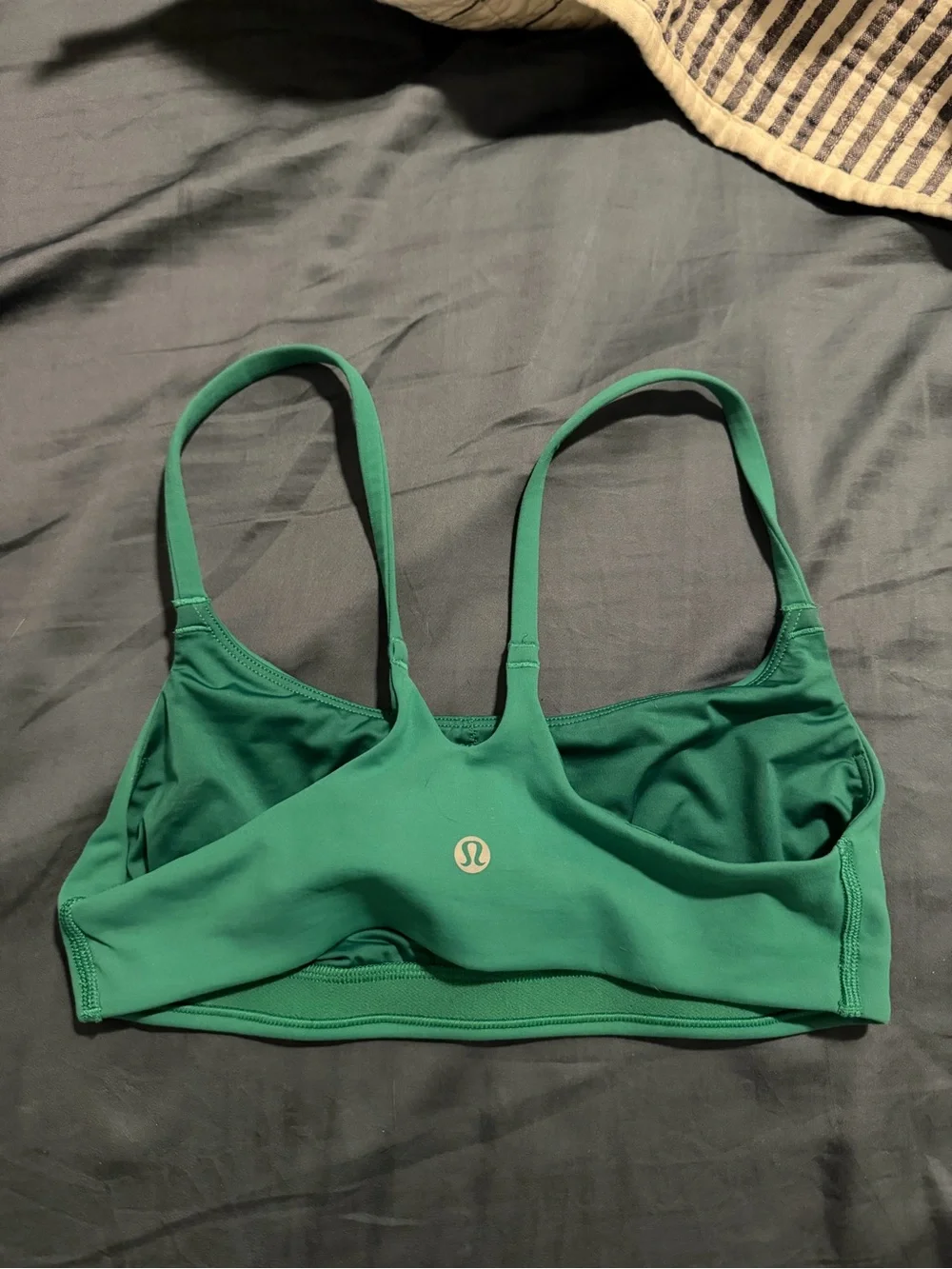 lululemon athletica emerald green strappy sports bra